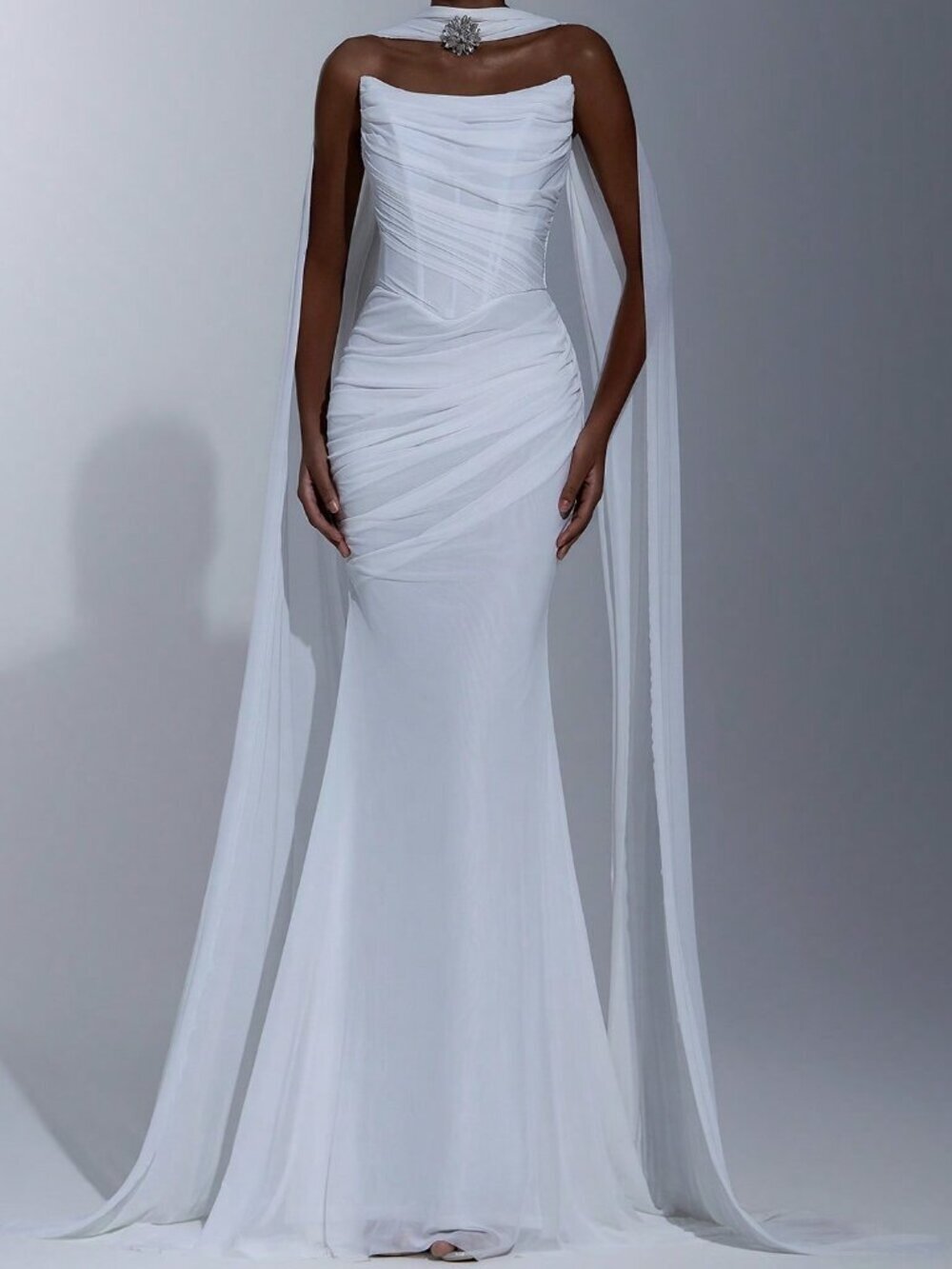 White Party Women's Elegant Strapless Pleated Fish Tail Maxi Wedding Dress